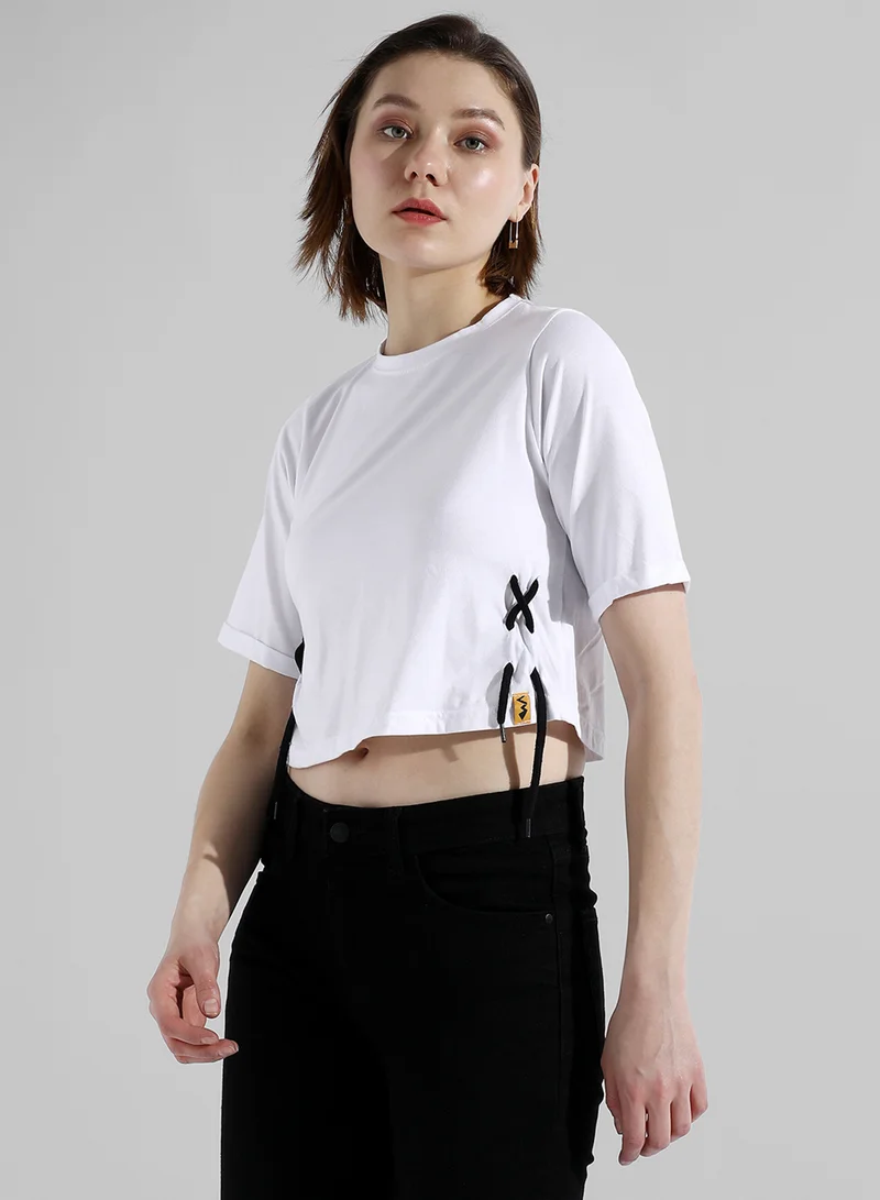كامبوس سوترا Women's Solid White Regular Fit Top