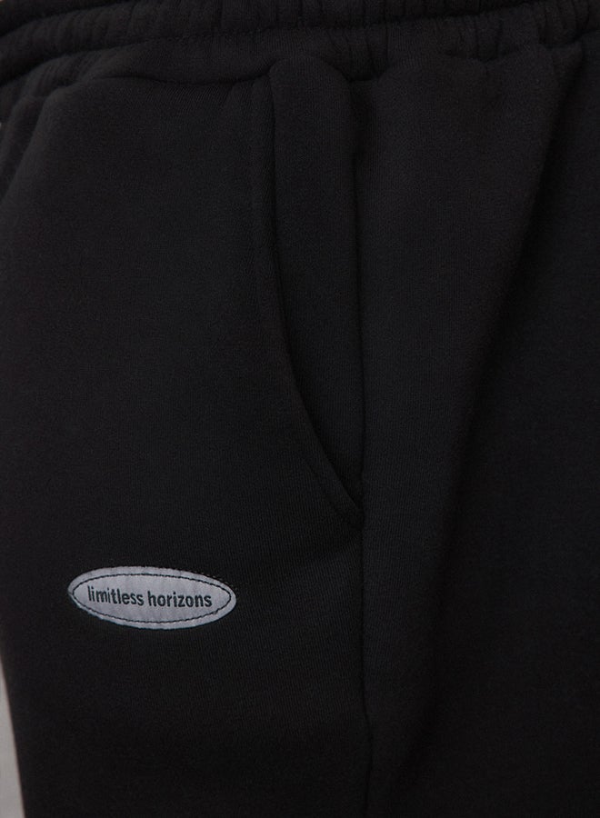 trendyol Plus Size Black Oversize/Wide Cut Pocket Labeled Sweatpants TMNAW25AJ00001 - Image 4
