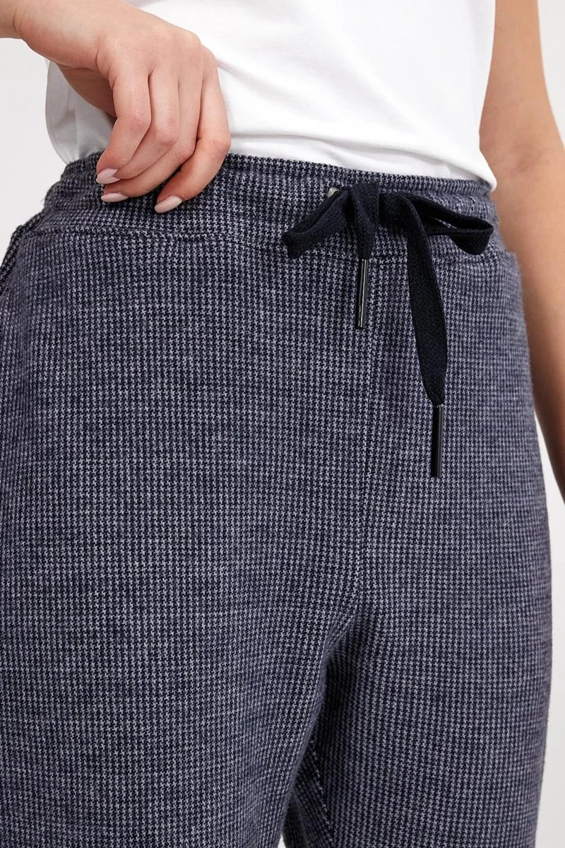 الكسندر جاردي Alexandergardi Double Leg Comfort Fit Trousers (E23-50902)