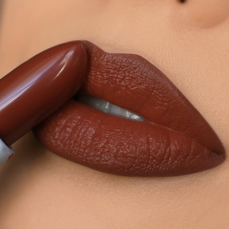 GIVE THEM LALA GIVE THEM LALA Lip Liner and Lipstick Set - BUBBA Lip Kit For Long Lasting, Moisturizing Wear- All Day Lipstick and Liner with Silky Smooth Finish - Cruelty-Free Lip Makeup (Bubba Lip)