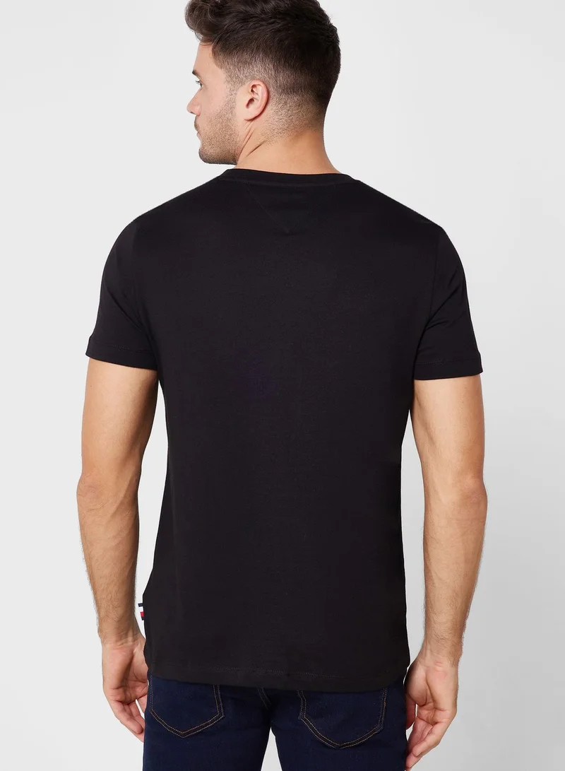 TOMMY HILFIGER Logo Crew Neck T-Shirt