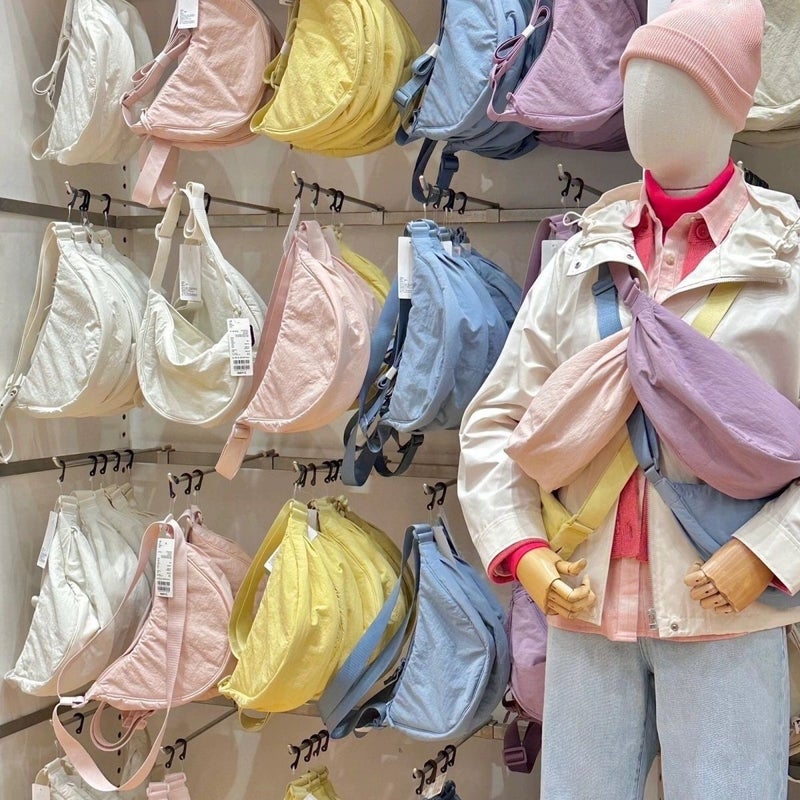 Tencel Drawstring Crossbody Bag for Women - Image 2