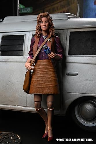 NECA Collectible Teenage Mutant Ninja Turtle 1990 Movie Ultimate 7" Scale Action Figure - April O'Neil - Image 2