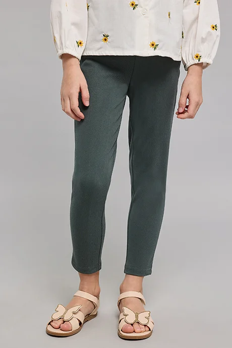 R&B Solid Knit Pants with Elastic Waist