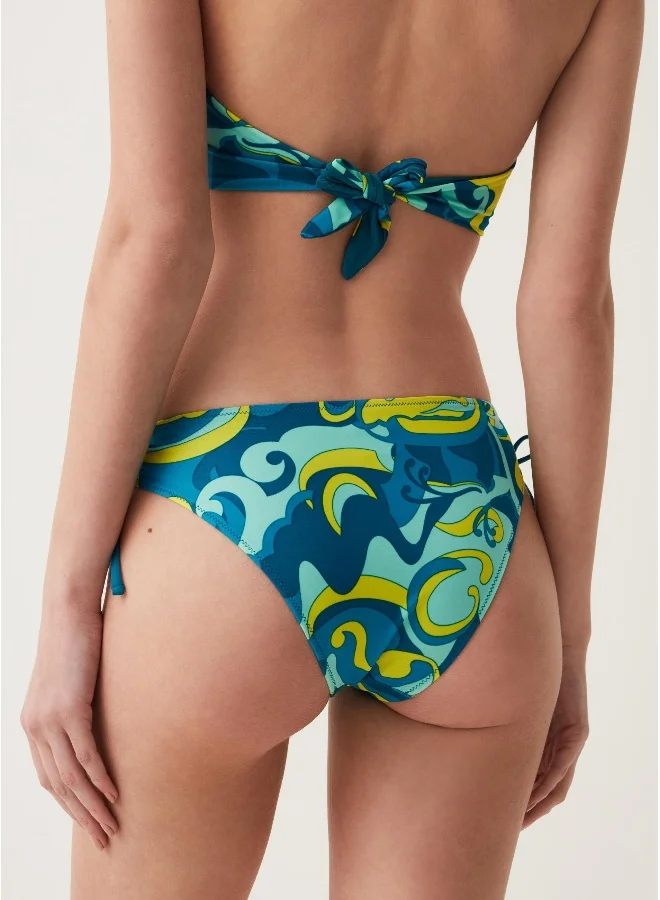 او في اس Ovs High-Rise Bikini Shorts With All-Over Print