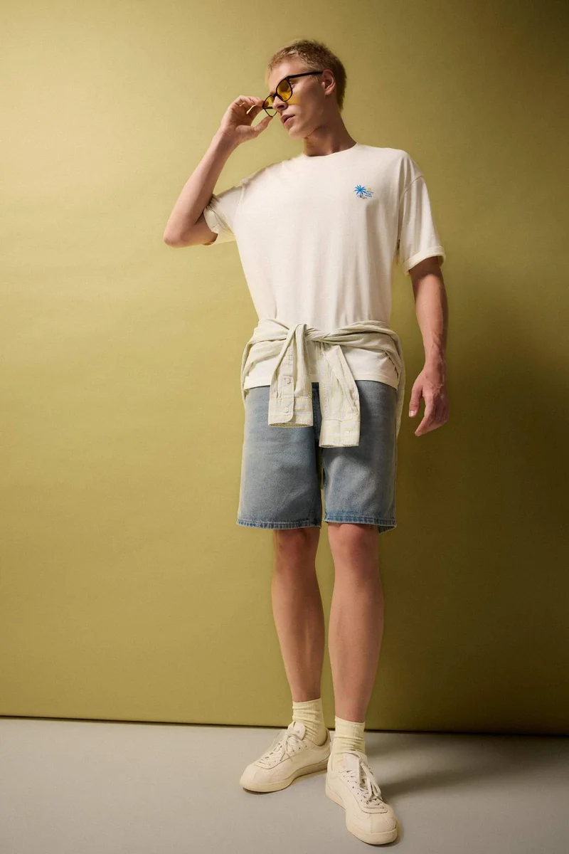 Defacto  Boxy Fit Printed Short Sleeve T-Shirt for Men | Best Price UAE