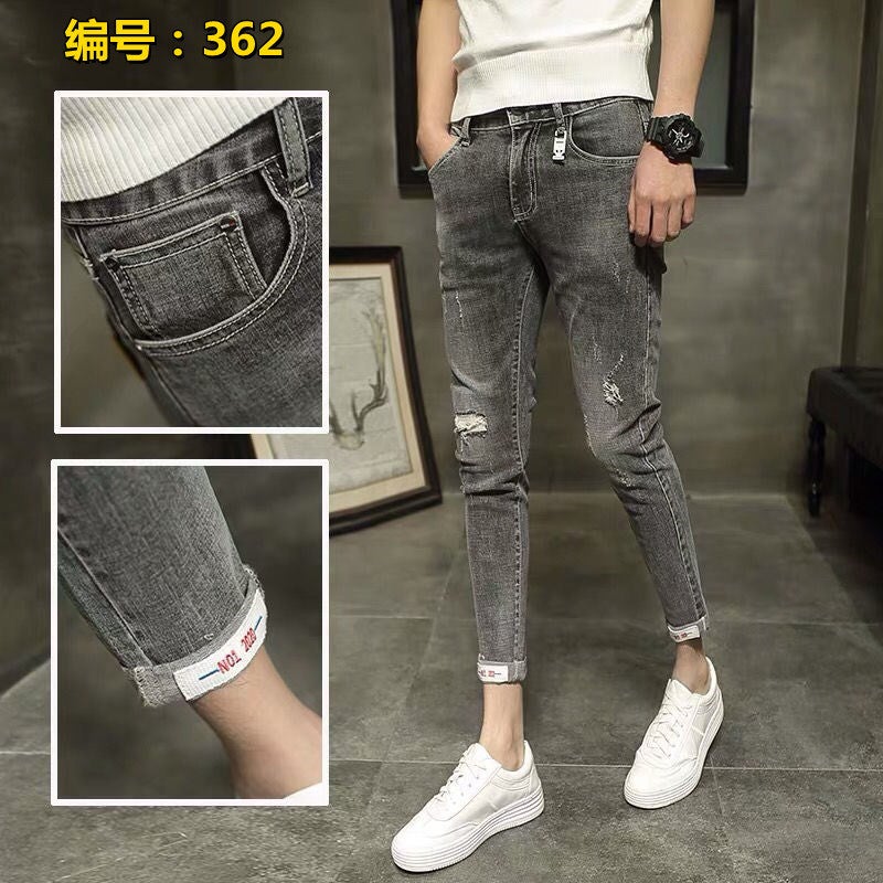 Unisex Classic Denim Jeans Loose Fit Daily Outdoor Wear - Image 1