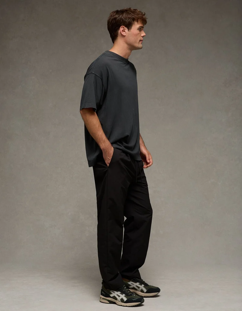 American Eagle  AE 24/7 Pleated Pull-On Pant for Men | Best Price UAE