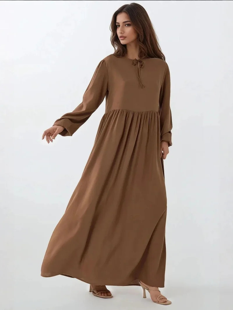 HICCUP Maxi Dress with A-Form Fit and Crew Neck