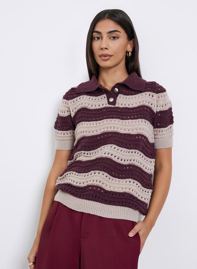 ستايلي تيشيرت مخطط محبوك بياقة بولو وأكمام قصيرة - Image 3