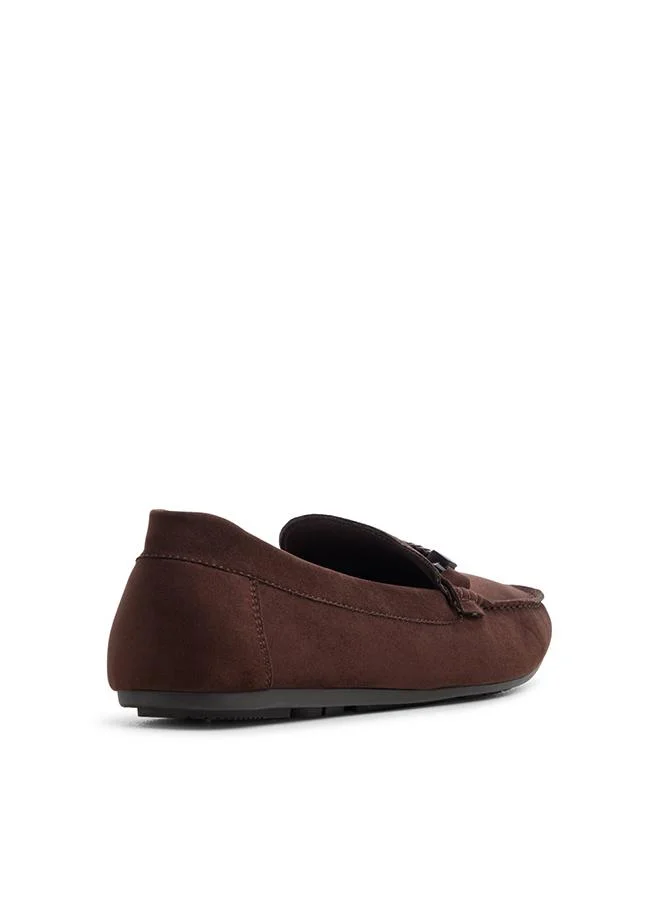 كول ات سبرنج Bates Men's Brown Loafers