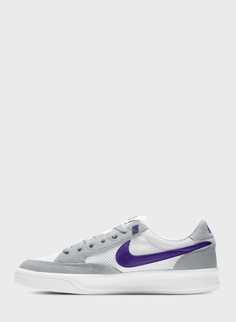 Nike Sb Adversary