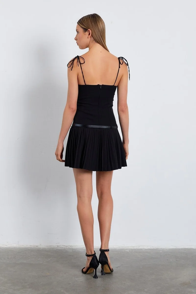 تينا Pleated Mini Dress