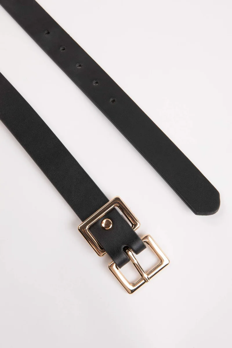 ديفاكتو Woman Faux Leather