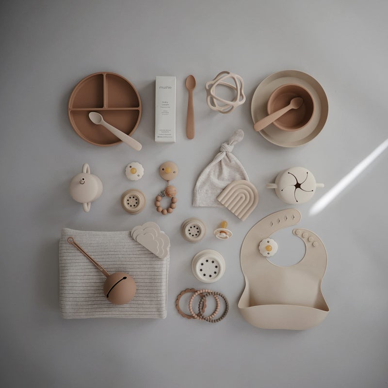 mushie Silicone Pacifier Holder Case (Cloudy Mauve) - Image 5