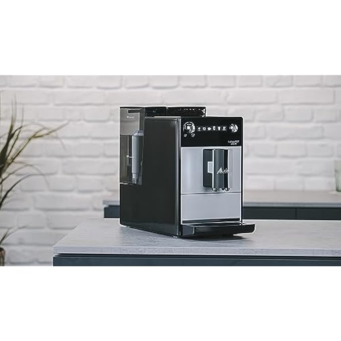 ميليتا ماكينة قهوة أوتوماتيكية Latticia Ot Silver F300101 مع مطحنة وخافق حليب، ضمان لمدة عامين - Image 4