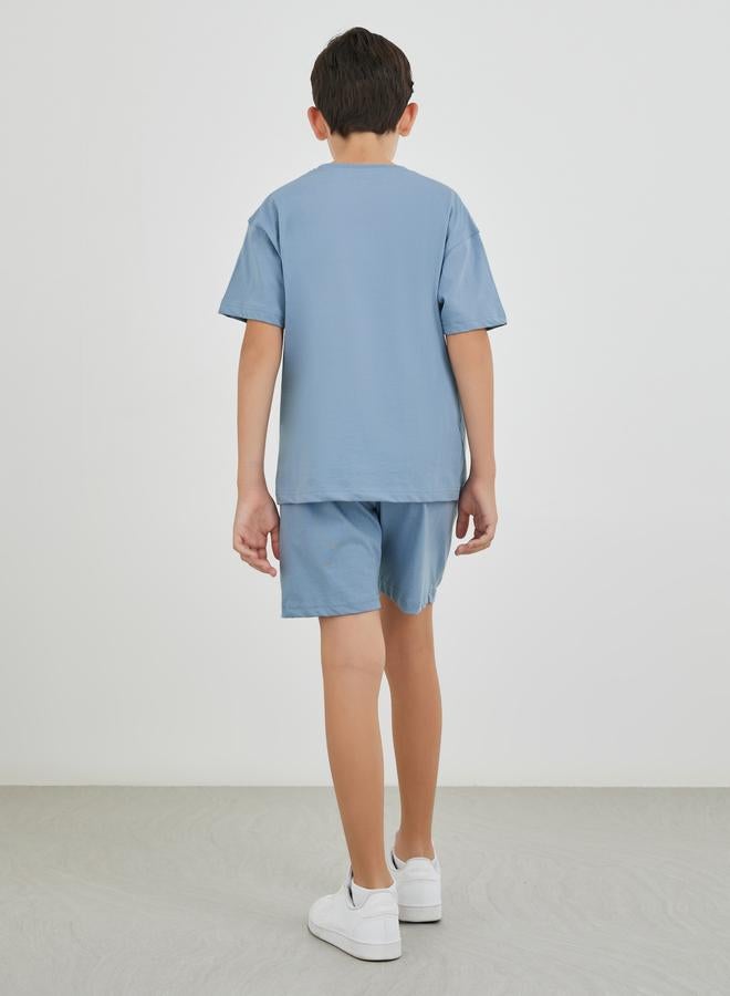 Styli Styli Boys Typography Print Oversized T-Shirt and Shorts Set  - Image 5