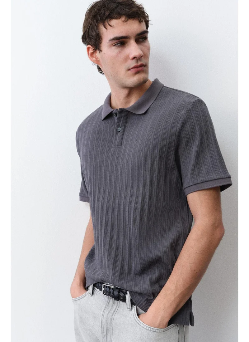 H&M Slim Fit Textured jersey polo shirt