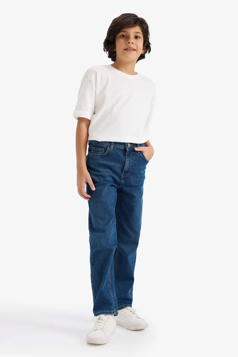 ديفاكتو Boy Straight Fit Jeans