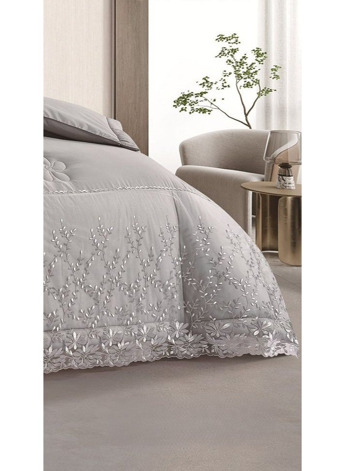 مارك مفرش نفرين فخم ملكي عرائسي نفرين بتصميم الدانتيل من خامه الميكروفايبر مقاس 240*260 سم - Image 4