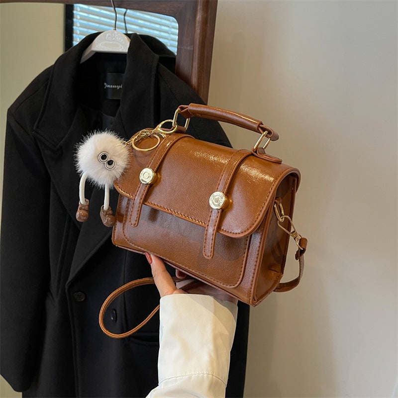 Elegant Commuter Retro Fashion Handbag 2023 Winter New Versatile Ins Solid Color Texture Crossbody Small Square Bag - Image 5