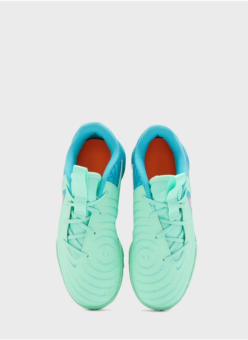 Nike - Youth Phantom GXII Academy TF Football Boots - Image 1