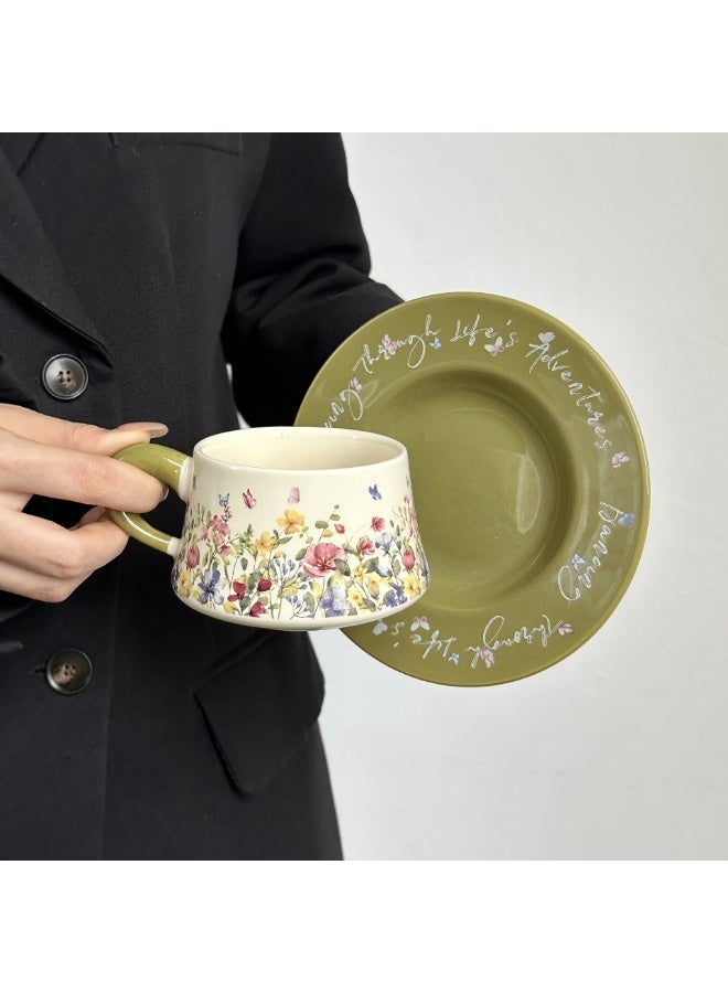 AceLuste Vintage Ceramic Coffee Cup and Saucer Gift Set, 300ml Large Capacity Coffee Cup Set with Gift Box, Saucer & Spoon, Elegant Floral Hand-Painted Design, Perfect for Coffee，Tea and Espresso Lovers, Best Gift for Family and Friends Any Occasions - Image 4