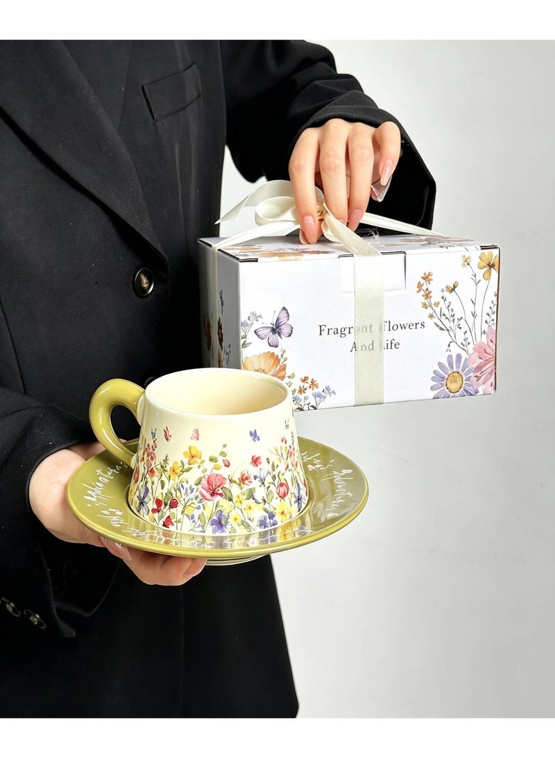AceLuste Vintage Ceramic Coffee Cup and Saucer Gift Set, 300ml Large Capacity Coffee Cup Set with Gift Box, Saucer & Spoon, Elegant Floral Hand-Painted Design, Perfect for Coffee，Tea and Espresso Lovers, Best Gift for Family and Friends Any Occasions - Image 3