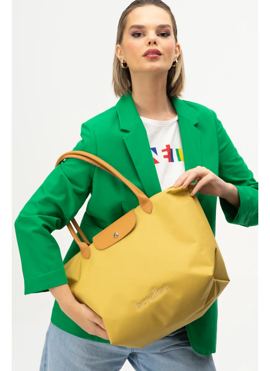 UNITED COLORS OF BENETTON Benetton Women's Handbag Yellow-Camel BNT1355
