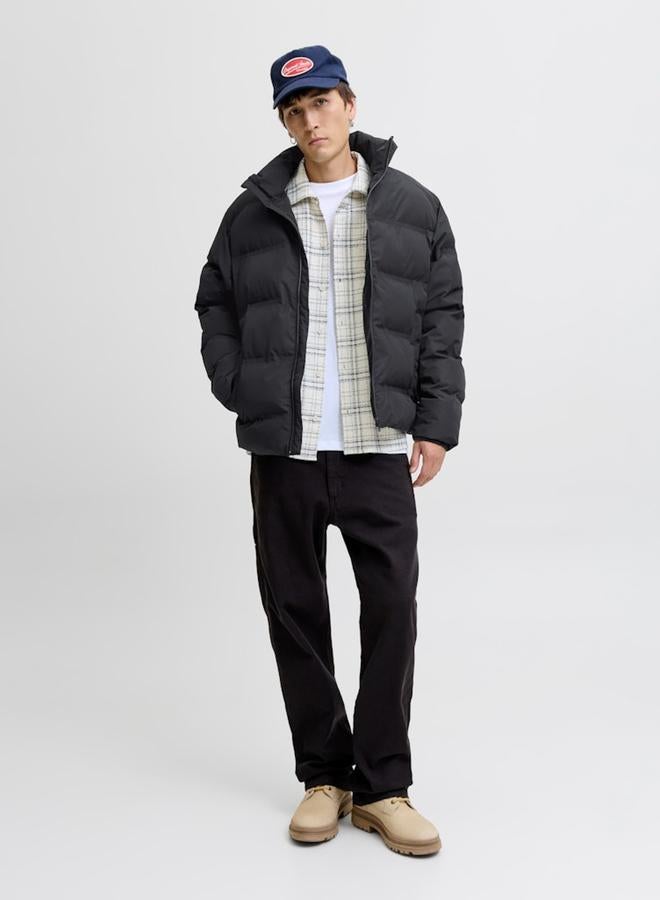 JACK & JONES Black Puffer Jacket with Zip Closure - Image 2