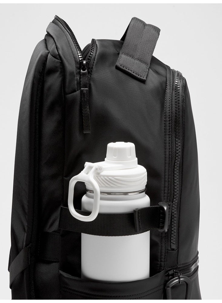 لولوليمون حقيبة الكتف المزدوجة Lululemon ، رياضية ، للمدرسة ، ملابس غير رسمية ، المشي لمسافات طويلة ، حقيبة ظهر سعة كبيرة 22 لتر - Image 4