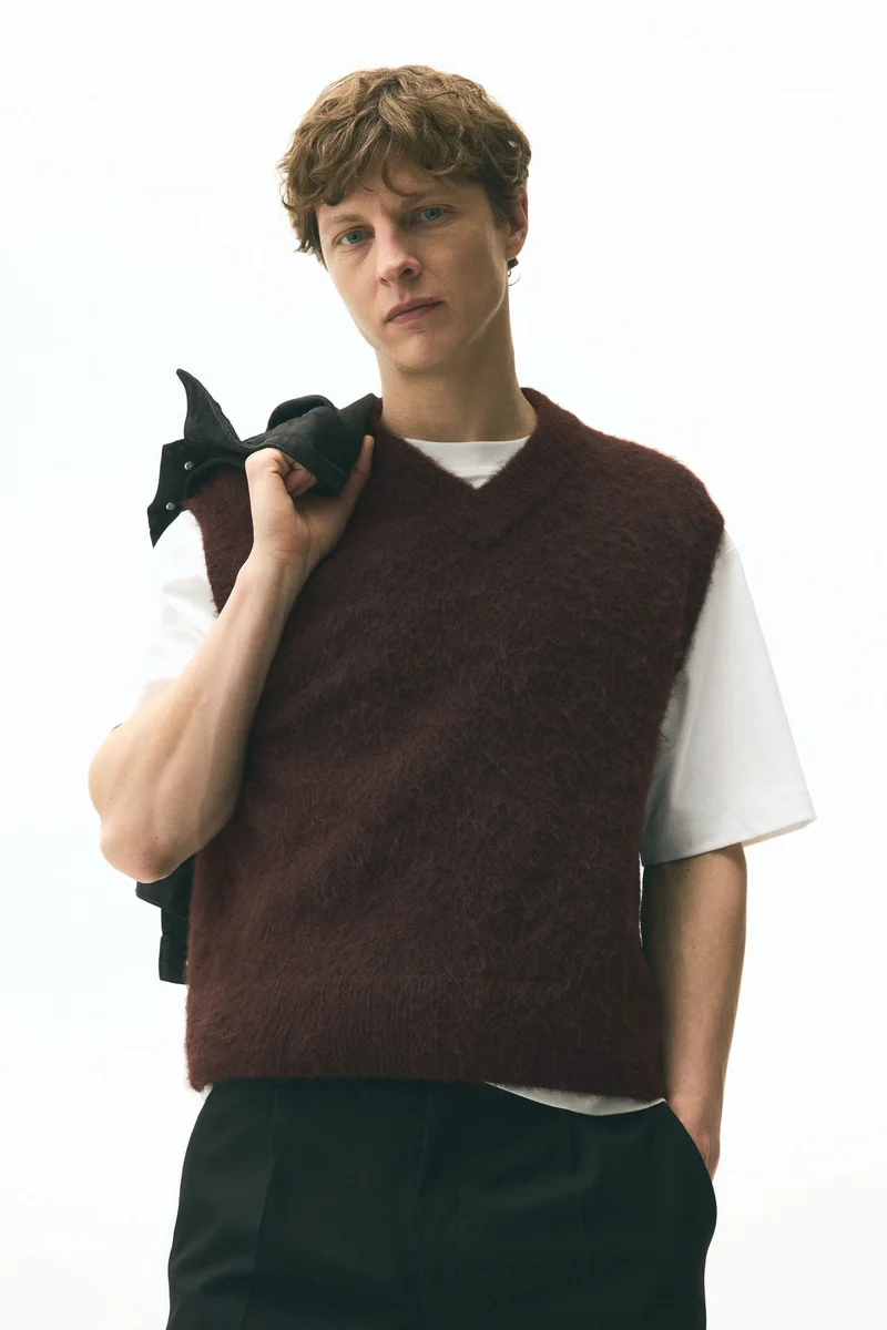 H&M Loose Fit Fluffy sweater vest