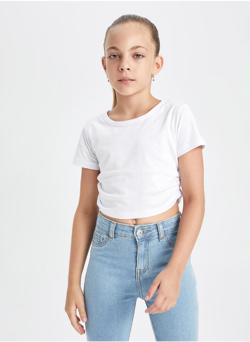DeFacto - Cropped Crew Neck Basic Short Sleeve T-Shirt - Image 1