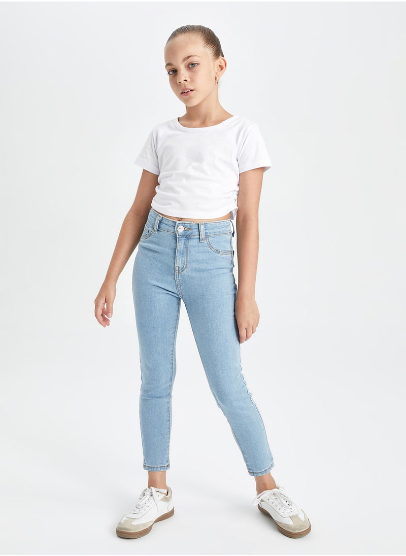 DeFacto - Cropped Crew Neck Basic Short Sleeve T-Shirt - Image 1