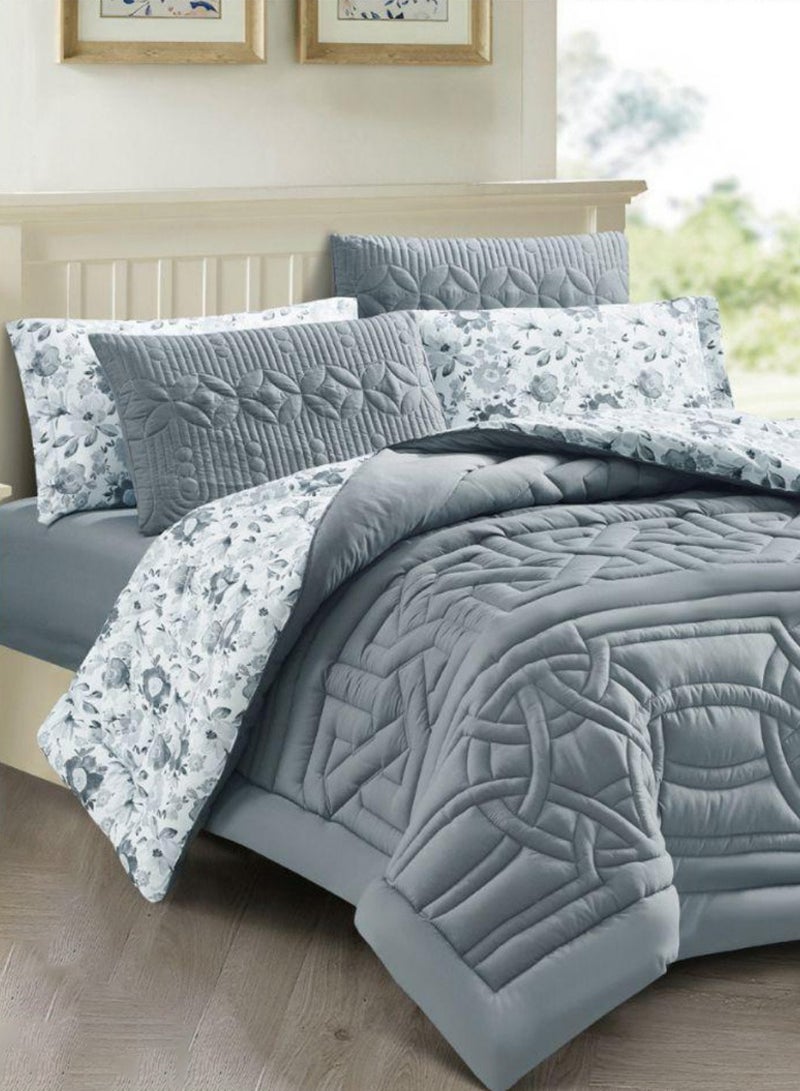 طقم لحاف سرير مزخرف بنقشة زهور، مكون من 6 قطع - لحاف مبطن بمقاس 240×260 سم مع غطائي وسادة، وغطائي وسادة، وملاءة سرير ملائمة (رمادي) - Image 1