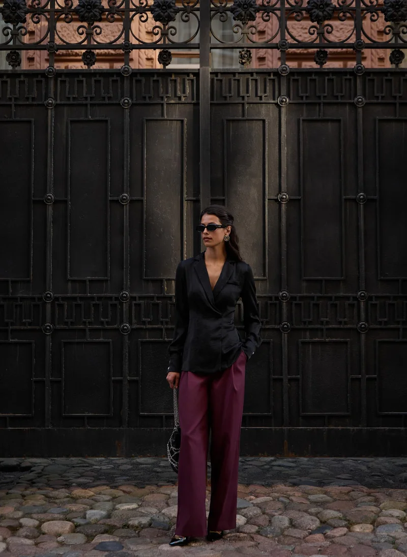 Lichi Loose mid-rise trousers with pleats