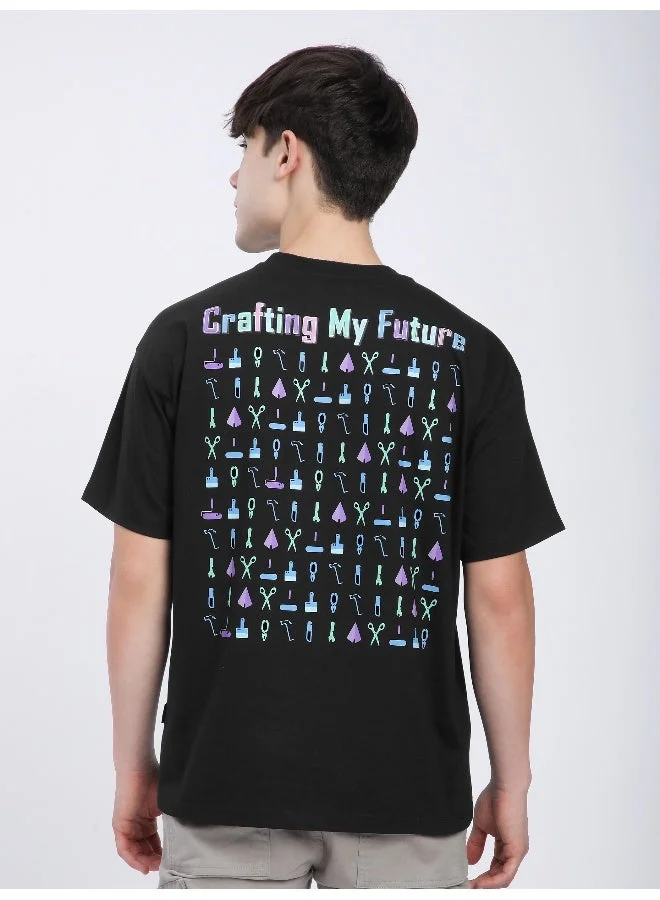 بيونغ تيشيرت أسود بطباعة حروف مقاس كبير