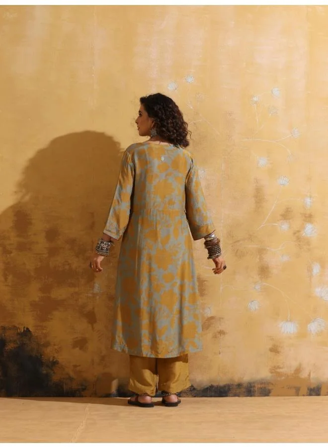 ترو برونز trueBrowns Mustard Jaal Print Muslin Silk High-Slit Fit and Flared Kurta Set