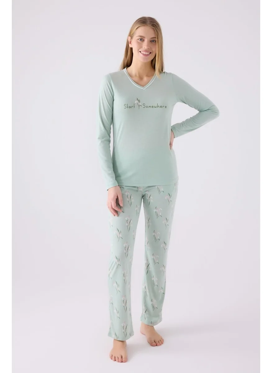 Arnetta Women's Nile Green V-Neck Long Sleeve Pocket Pajama Set, Viscose Woven