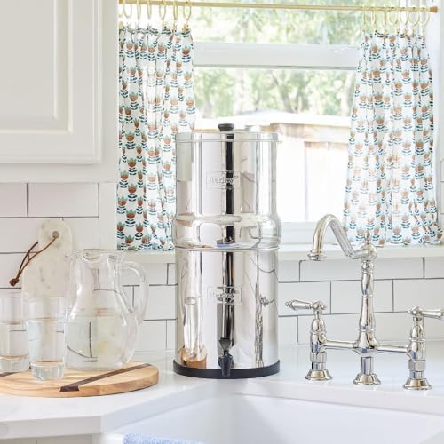 Berkey Big Berkey GravityFed Stainless Steel Countertop Water Filter System 225 Gallon with 2 Authentic Black Berkey Elements BB92 Filters - Image 1
