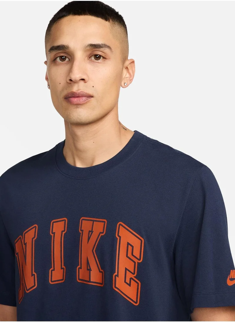 Nike Nsw Club Seasonal Hybrid T-Shirt