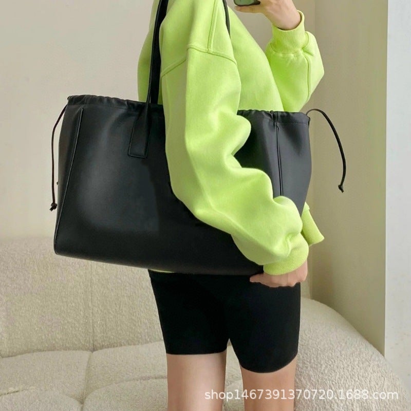 Drawstring Shopping Bag Leather Soft Street Fashion Item New Leather Women'S Bag Shoulder Armpit Bag A Generation Of Hair - Image 5