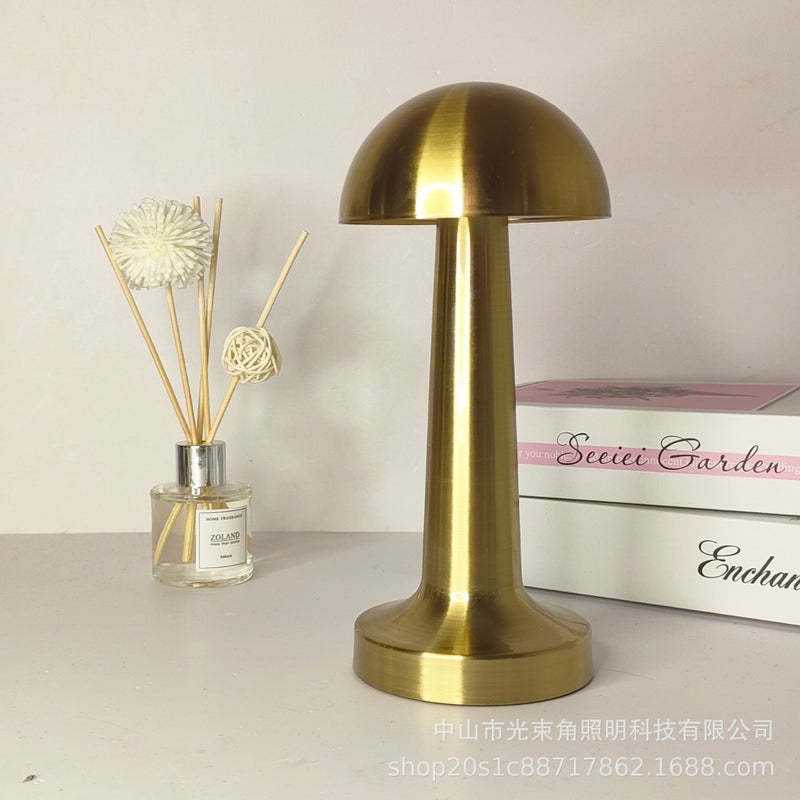 Metal Vintage Decorative Table Lamp Barbell Charging Table Lamp Creative Dining Table El Bar Decorative Table Lamp - Image 3