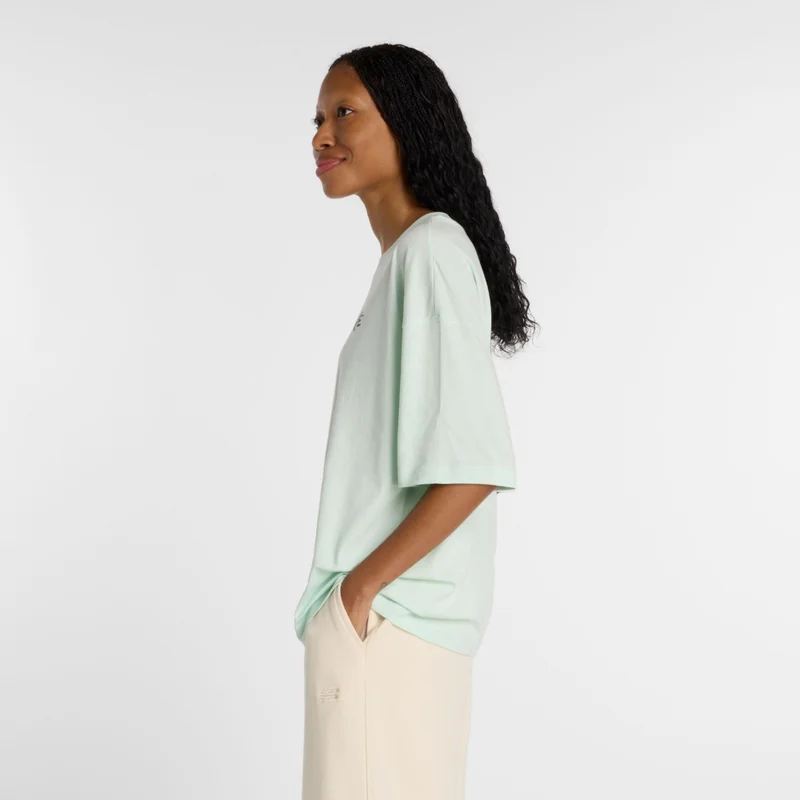 نيو بالانس Visibly Loved Oversized T-Shirt