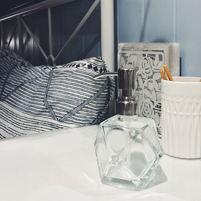 JASAI Modern Geometric Shape Clear Glass Soap Dispenser, Lotion Dispenser Bottle with Rust Proof Stainless Steel Pump for Kitchen, Bathroom Accessory, Countertop, Great for Soap, Lotions and Body Oil. - Image 4