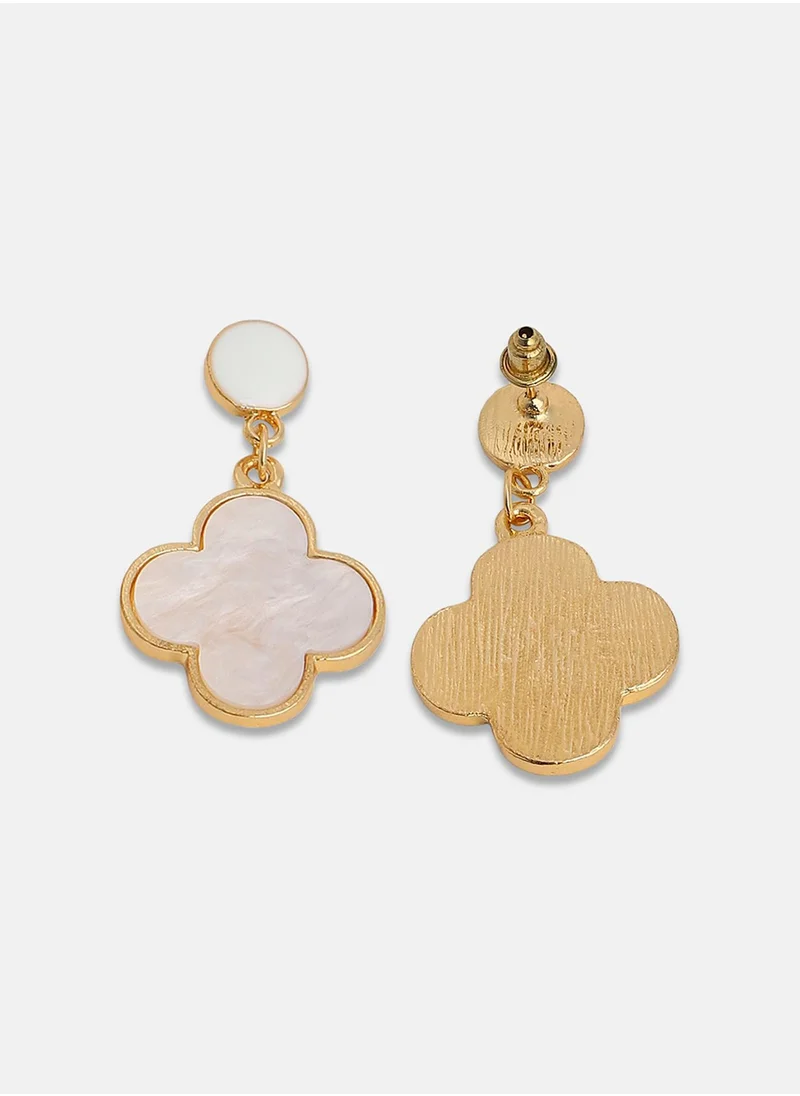 SOHI The Clover Contemporary Drop Earrings