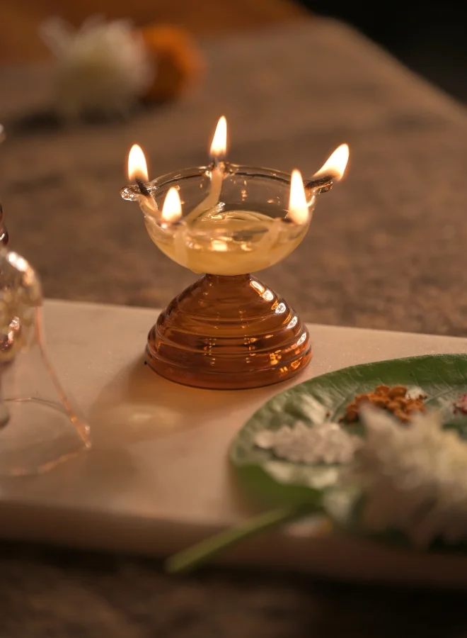 Muun Home Short Glass Diya Lamp for Pooja Room & Mandir | Decorative Oil Lamp for Diwali Decoration, Wedding, Housewarming & Festive Home Decor
