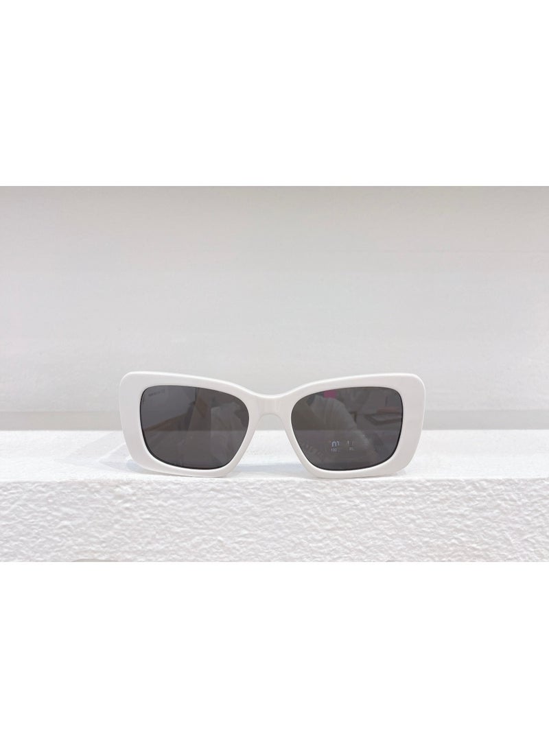 Women's Sunglasses    Size:52-19-140Mm - Image 2