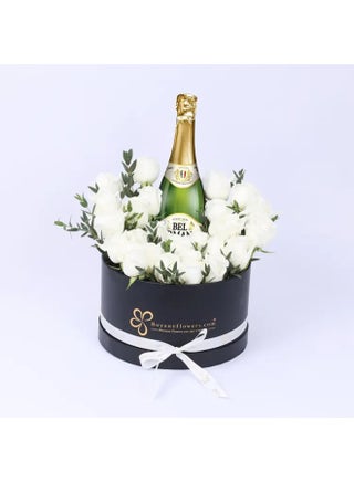 Holiday 25 Roses And Martini Arrangement - pzsku/Z016EB7491B699520BC55Z/45/_/1735021023/6d9d4033-dfe8-45e4-a73b-983ec0d6c1bc