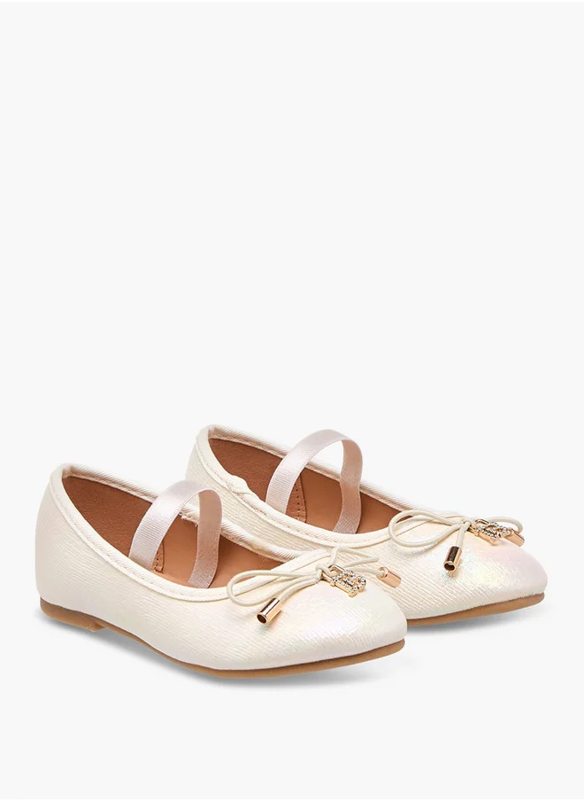 فلورا بيلا من شو إكسبرس Girls Bow Accent Ballerina Shoes with Elasticated Strap